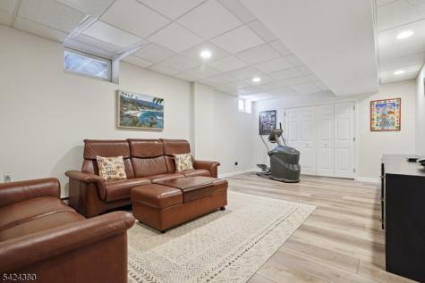 13 Obrien Court Bedminster NJ 07921