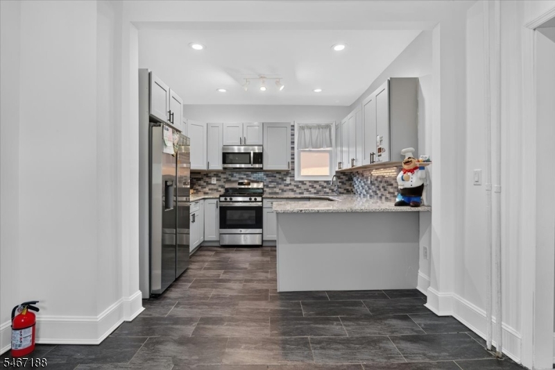 603 Lincoln Boulevard Middlesex NJ 08846
