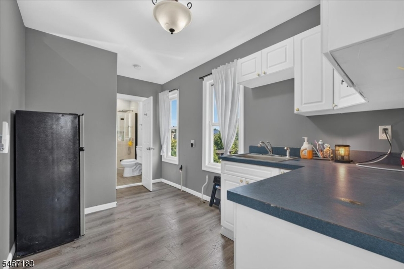 603 Lincoln Boulevard Middlesex NJ 08846