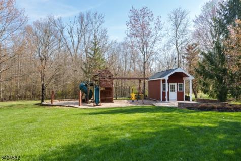 33 Saddlewood Court Montgomery NJ 08502