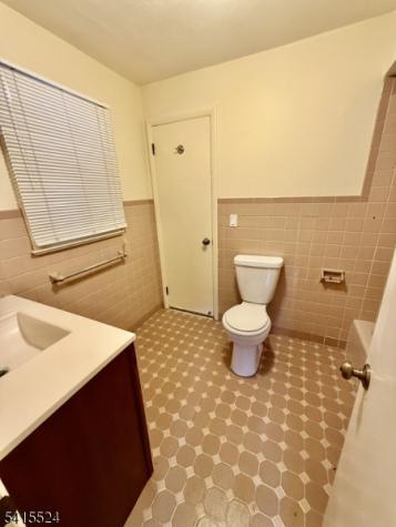 150 Karrville Road Mansfield NJ 07865