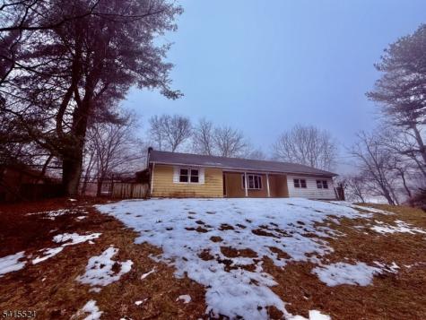 150 Karrville Road Mansfield NJ 07865