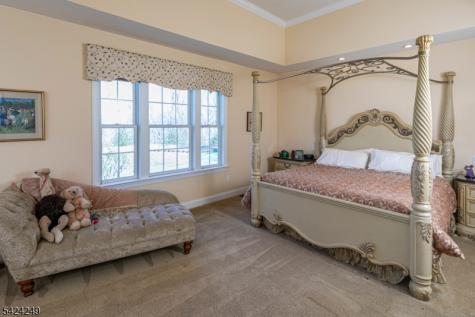 28 Bedford Drive Montgomery NJ 08558