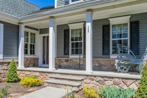 28 Bedford Drive Montgomery NJ 08558