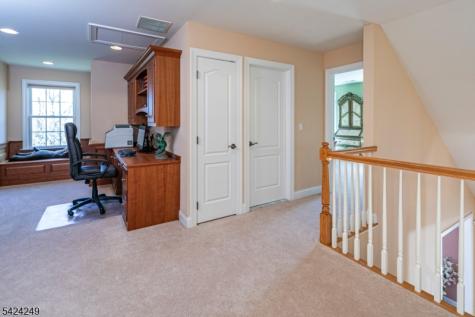 28 Bedford Drive Montgomery NJ 08558