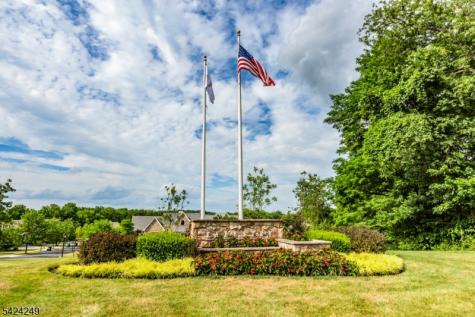 28 Bedford Drive Montgomery NJ 08558
