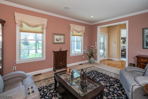 28 Bedford Drive Montgomery NJ 08558