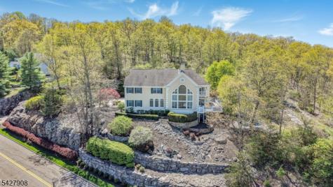 67 Mallard Drive Allamuchy NJ 07840