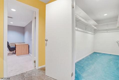 1 Timber Rock Court Cedar Grove NJ 07009