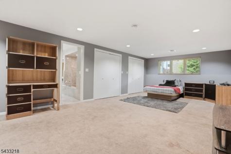 1 Timber Rock Court Cedar Grove NJ 07009