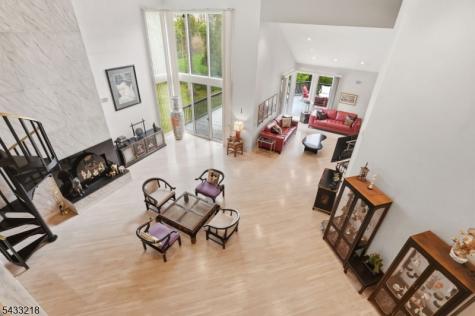 1 Timber Rock Court Cedar Grove NJ 07009