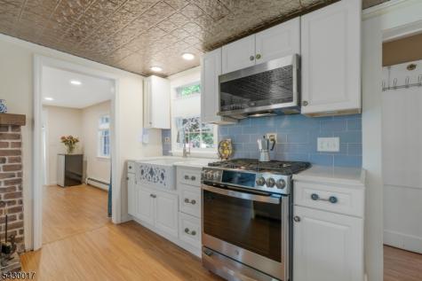 1048 State Route 28 Branchburg NJ 08876