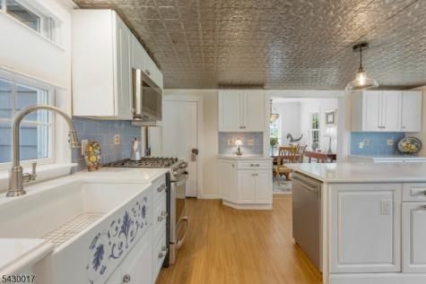 1048 State Route 28 Branchburg NJ 08876