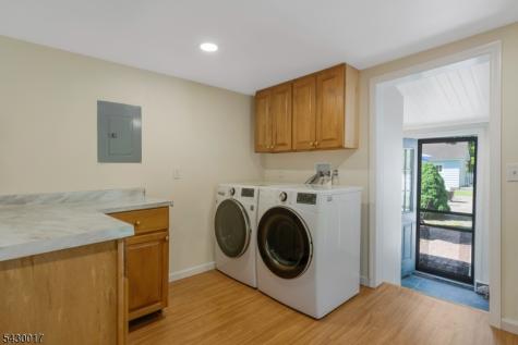 1048 State Route 28 Branchburg NJ 08876