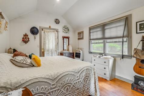 91 Academy Street Califon NJ 07830