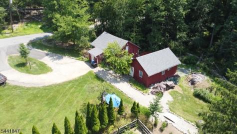 91 Academy Street Califon NJ 07830