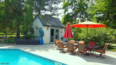 91 Academy Street Califon NJ 07830
