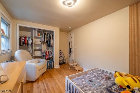 44 Venetian Drive Jefferson NJ 07849