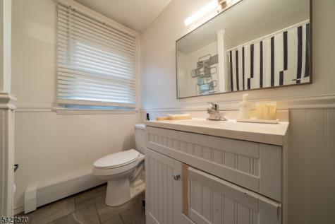 44 Venetian Drive Jefferson NJ 07849