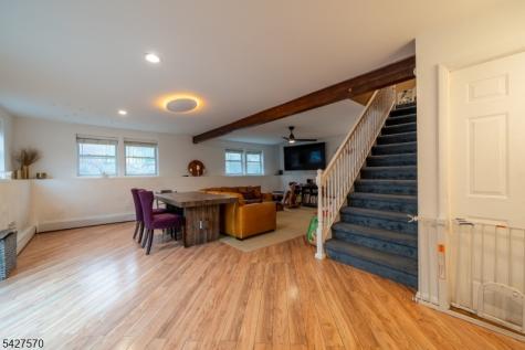 44 Venetian Drive Jefferson NJ 07849