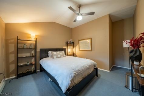 44 Venetian Drive Jefferson NJ 07849
