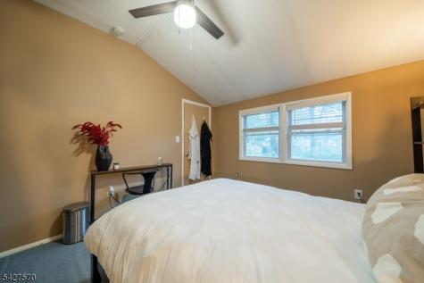 44 Venetian Drive Jefferson NJ 07849