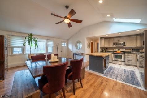 44 Venetian Drive Jefferson NJ 07849