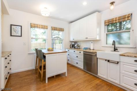 214 Alexander Avenue Montclair NJ 07043