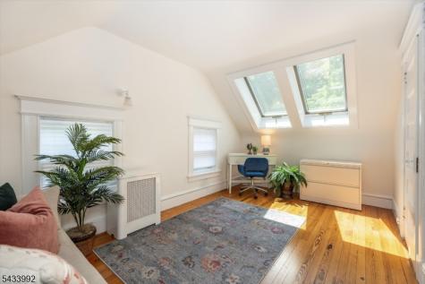 214 Alexander Avenue Montclair NJ 07043