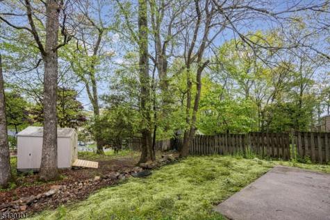 636 Bensel Drive Mount Arlington NJ 07850