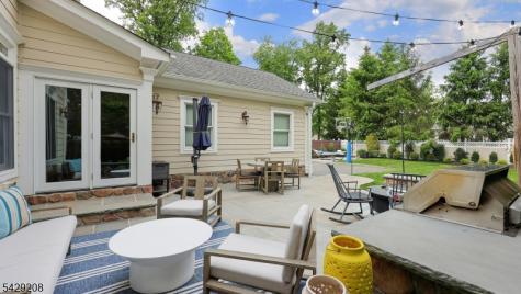 734 Woodland Avenue Westfield NJ 07090