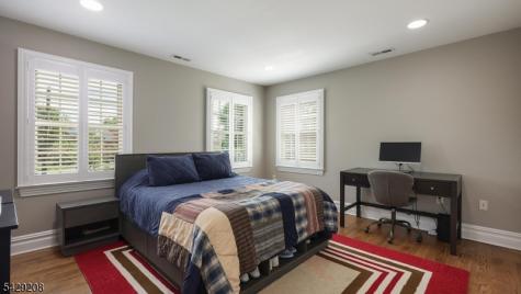 734 Woodland Avenue Westfield NJ 07090