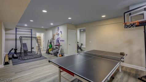 734 Woodland Avenue Westfield NJ 07090
