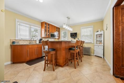 24 Synott Place Newark NJ 07106