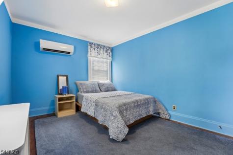 24 Synott Place Newark NJ 07106