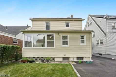 24 Synott Place Newark NJ 07106