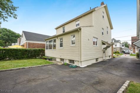 24 Synott Place Newark NJ 07106