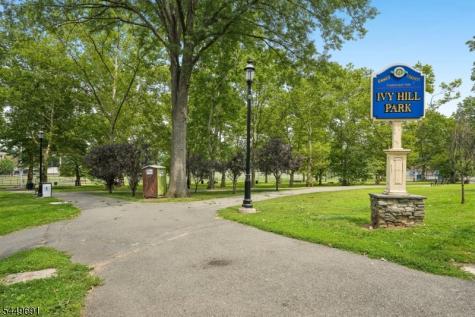 24 Synott Place Newark NJ 07106
