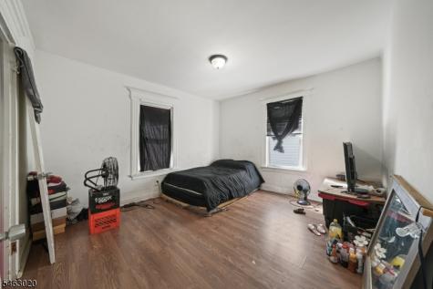 142 Greenwood Avenue East Orange NJ 07017