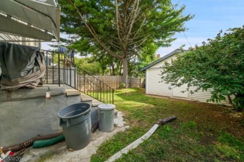 142 Greenwood Avenue East Orange NJ 07017