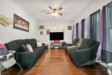 142 Greenwood Avenue East Orange NJ 07017