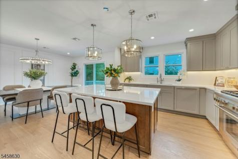 1466 Lamberts Mill Road Scotch Plains NJ 07076