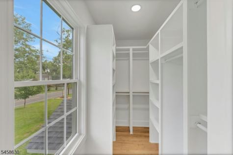 1466 Lamberts Mill Road Scotch Plains NJ 07076