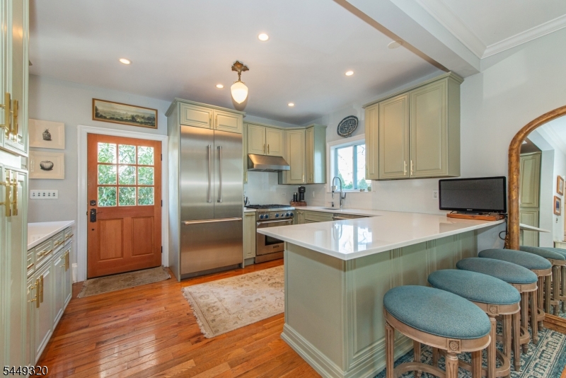 85 Evergreen Avenue Bloomfield NJ 07003