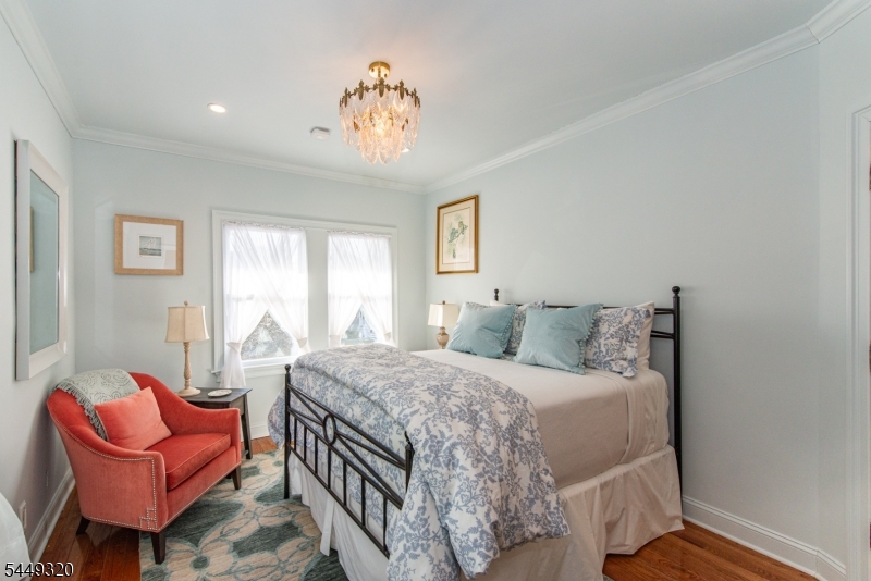 85 Evergreen Avenue Bloomfield NJ 07003