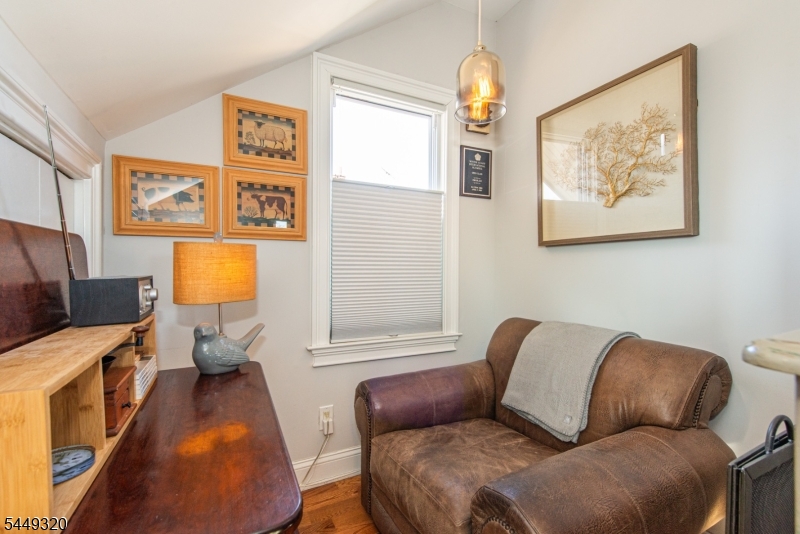 85 Evergreen Avenue Bloomfield NJ 07003
