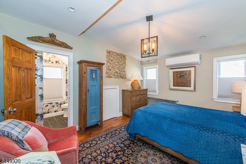85 Evergreen Avenue Bloomfield NJ 07003