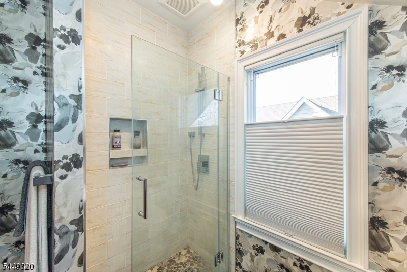 85 Evergreen Avenue Bloomfield NJ 07003
