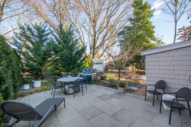 85 Evergreen Avenue Bloomfield NJ 07003