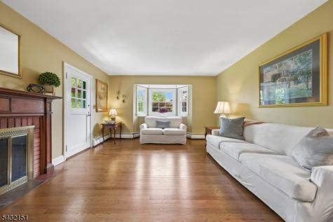 150 West End Place Cranford NJ 07016